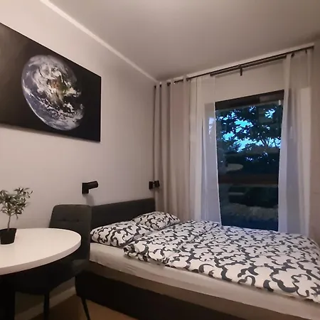 아파트 Planeta *